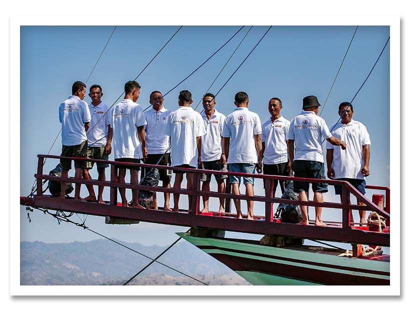 Crews 04