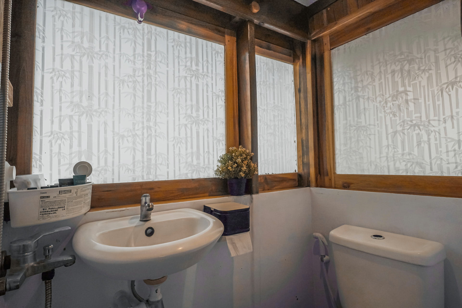 Komodo Trails Master Cabin 12